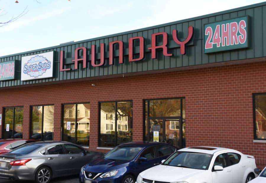 SuperSuds Suitland Laundromat Location Exterior Photo