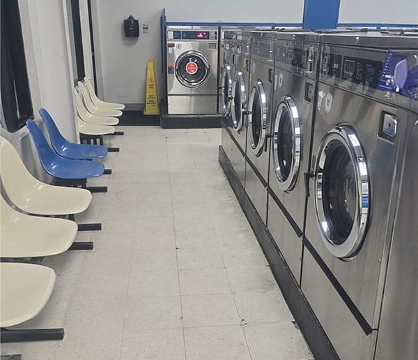 SuperSuds Winchester Laundromat 2125 S Loudoun St